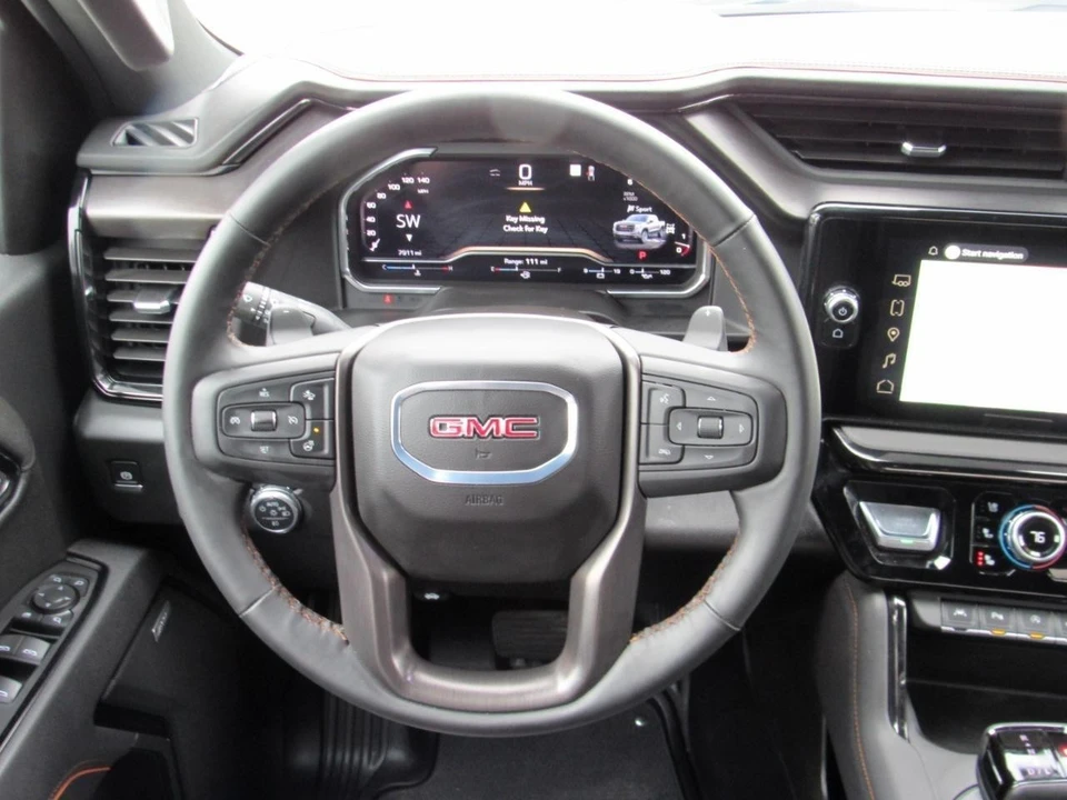 2025 GMC Sierra 5th Gen - Image 24 of 31