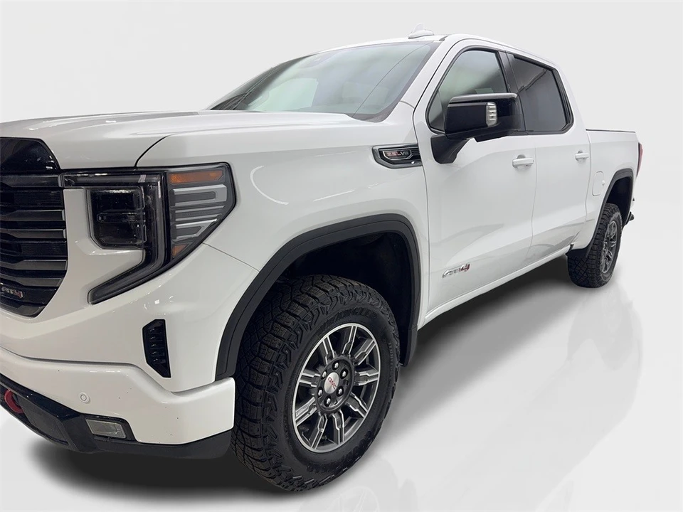 2025 GMC Sierra 5th Gen - Image 11 of 12