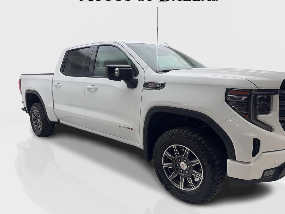 2025 GMC Sierra 5th Gen - Image 12 of 21