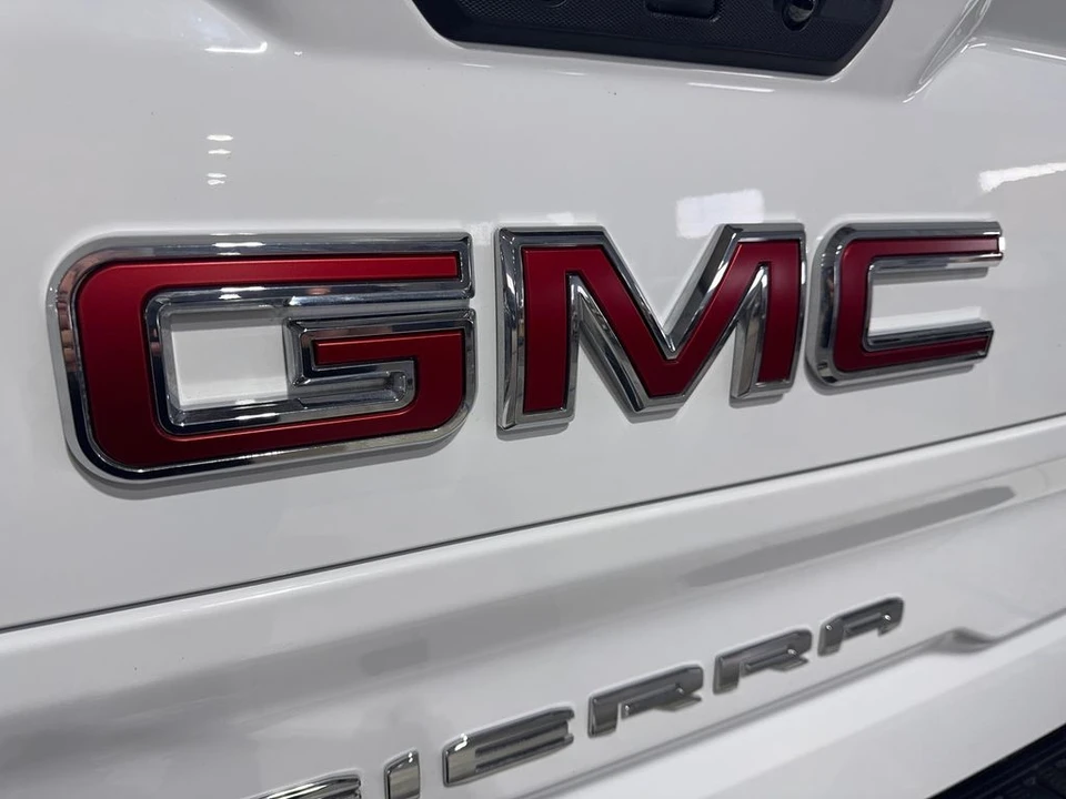 2025 GMC Sierra 5th Gen - Image 21 of 21