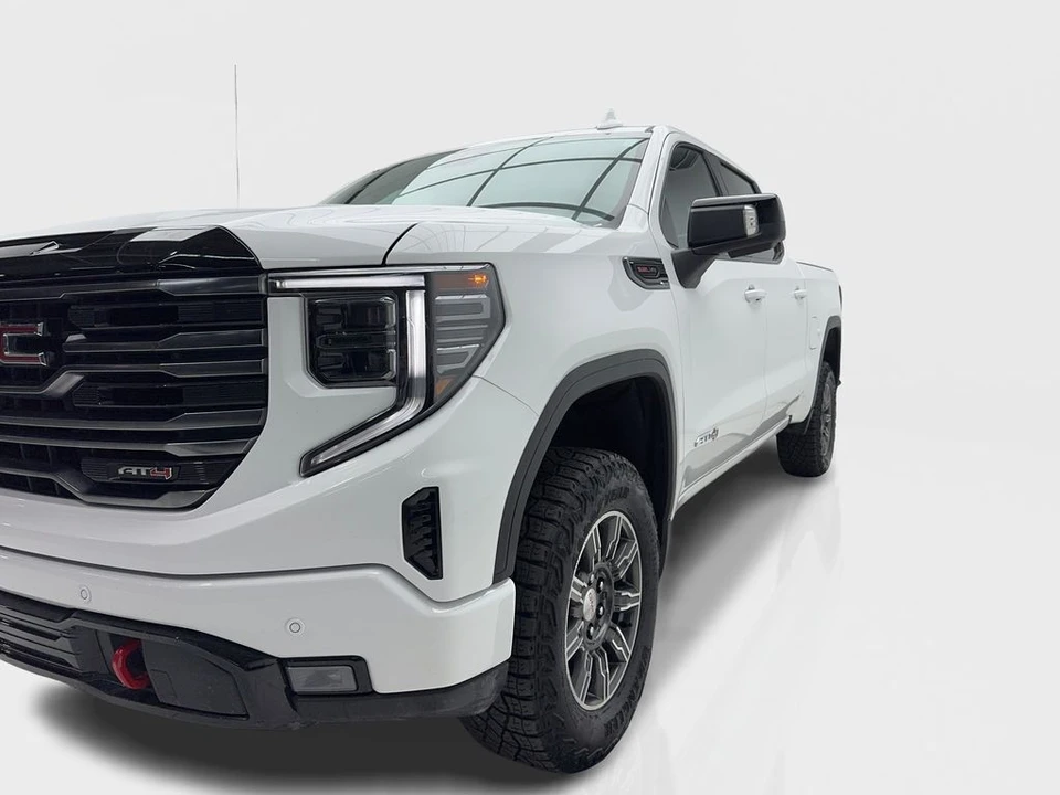 2025 GMC Sierra 5th Gen - Image 3 of 12