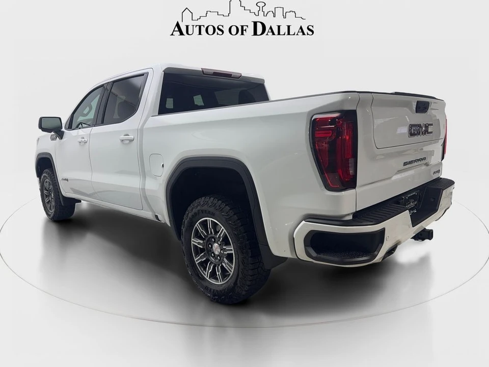 2025 GMC Sierra 5th Gen - Image 9 of 12