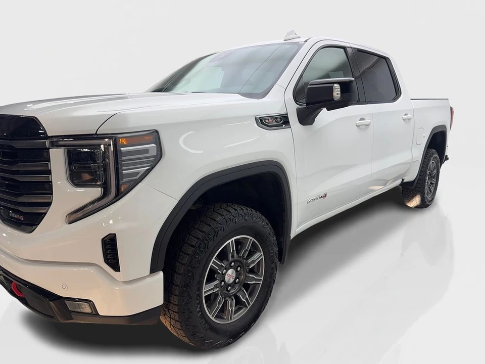 2025 GMC Sierra 5th Gen - Image 11 of 21