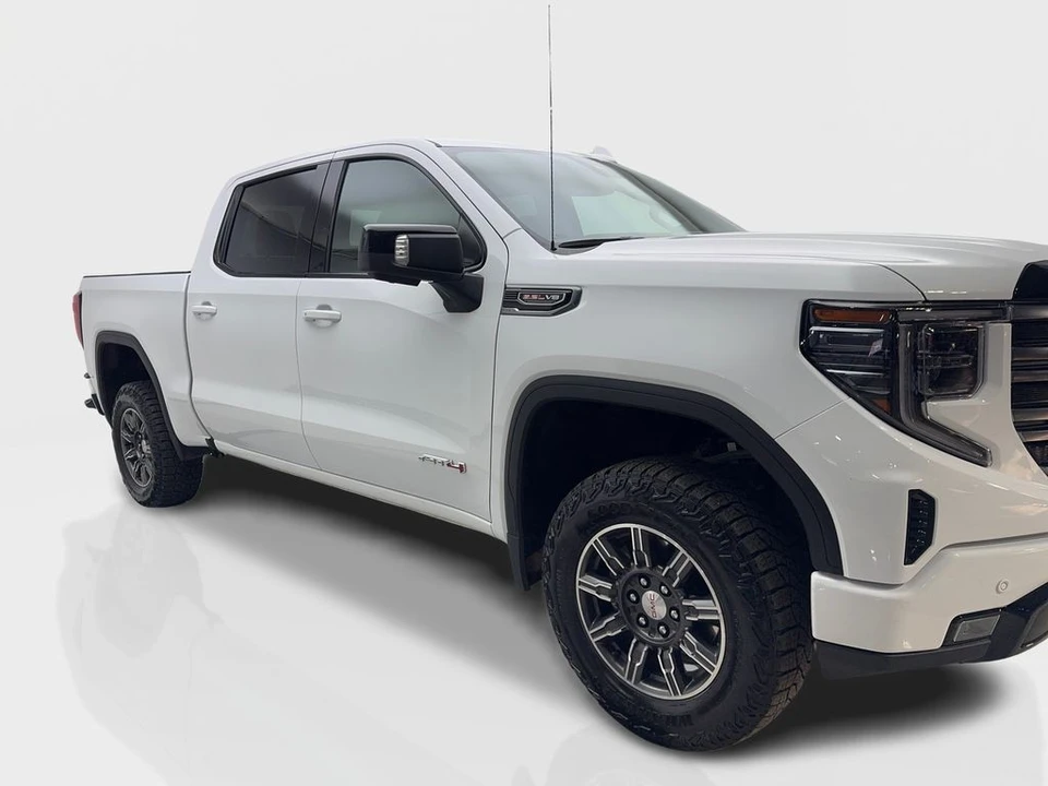 2025 GMC Sierra 5th Gen - Image 12 of 12