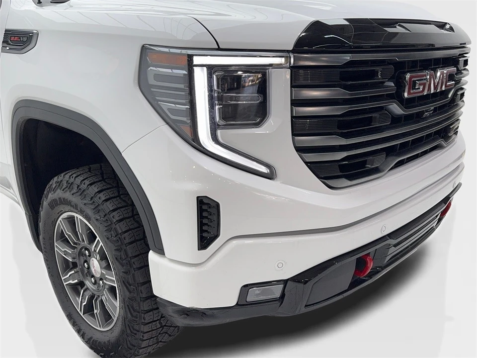 2025 GMC Sierra 5th Gen - Image 3 of 12