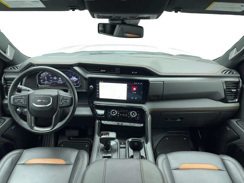 2025 GMC Sierra 5th Gen - Image 18 of 21