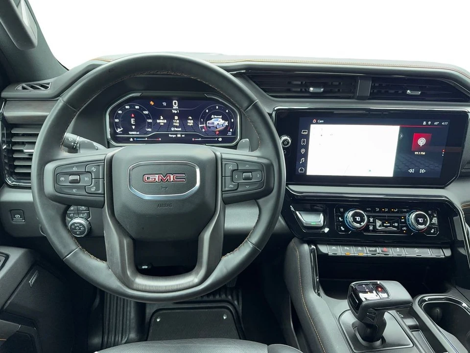 2025 GMC Sierra 5th Gen - Image 19 of 21