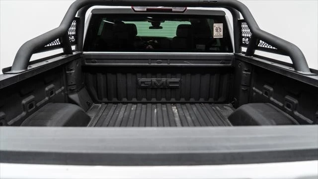 2025 GMC Sierra 5th Gen - Image 11 of 21