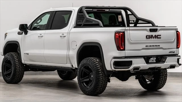 2025 GMC Sierra 5th Gen - Image 14 of 21