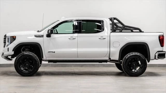 2025 GMC Sierra 5th Gen - Image 15 of 21