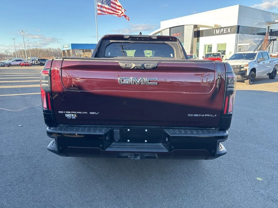 2025 GMC Sierra 5th Gen - Image 4 of 12