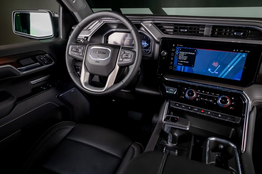 2025 GMC Sierra 5th Gen - Image 7 of 12