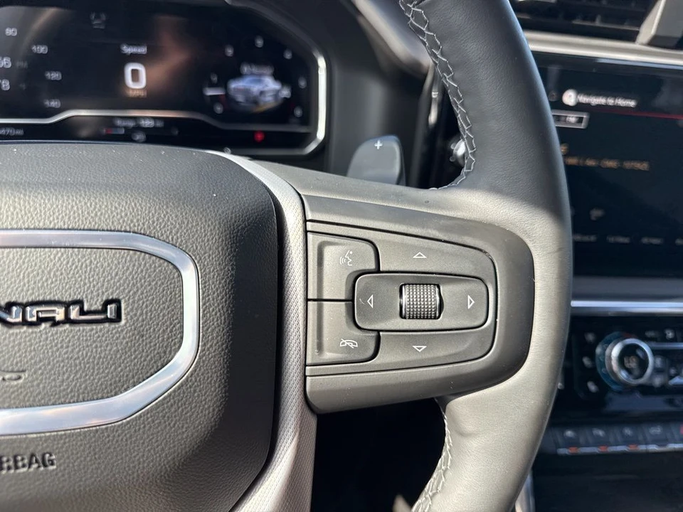 2025 GMC Sierra 5th Gen - Image 18 of 21