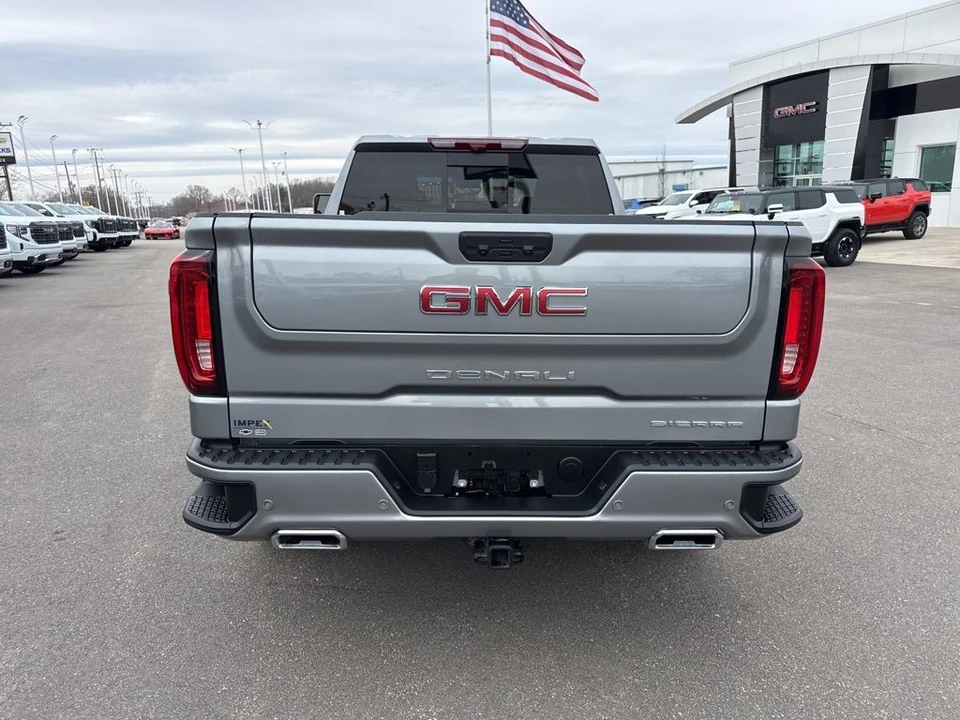 2025 GMC Sierra 5th Gen - Image 4 of 21