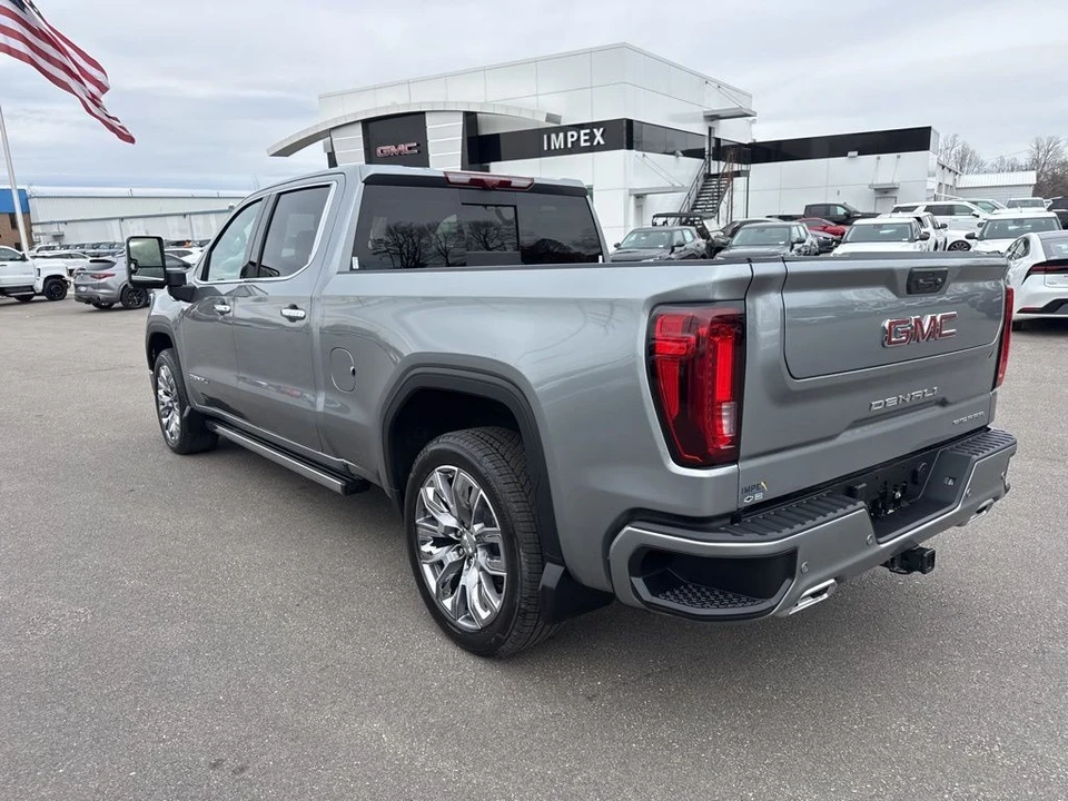 2025 GMC Sierra 5th Gen - Image 3 of 12