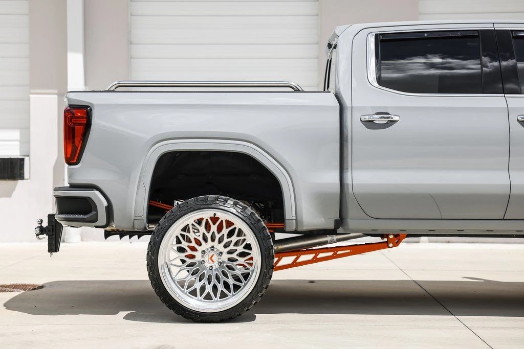 2025 GMC Sierra 5th Gen - Image 3 of 21