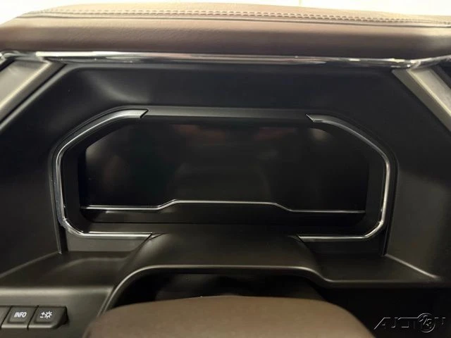 2025 GMC Sierra 5th Gen - Image 19 of 21