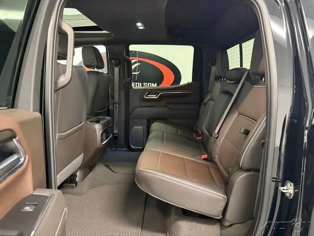 2025 GMC Sierra 5th Gen - Image 15 of 21