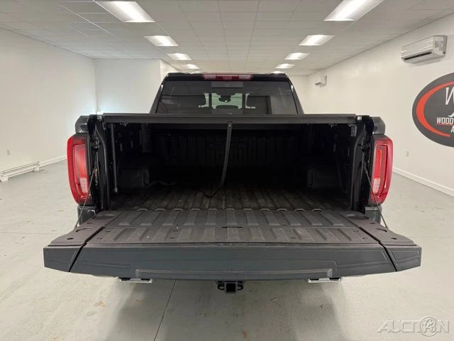 2025 GMC Sierra 5th Gen - Image 8 of 21