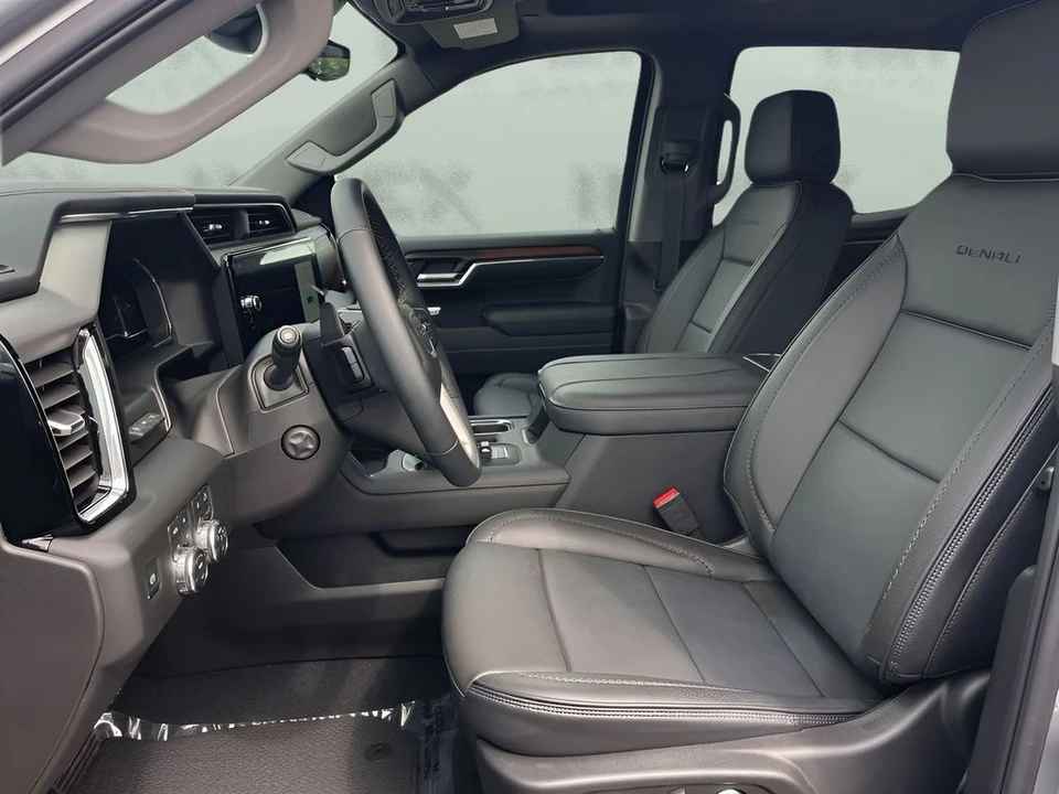 2025 GMC Sierra 5th Gen - Image 9 of 12