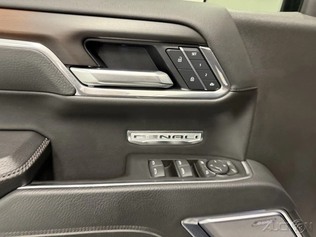 2025 GMC Sierra 5th Gen - Image 12 of 12
