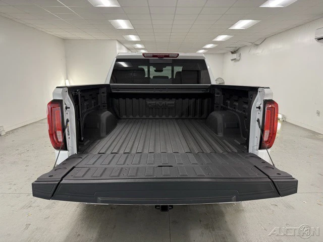 2025 GMC Sierra 5th Gen - Image 7 of 12