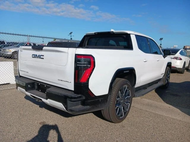 2025 GMC Sierra 5th Gen - Image 11 of 12