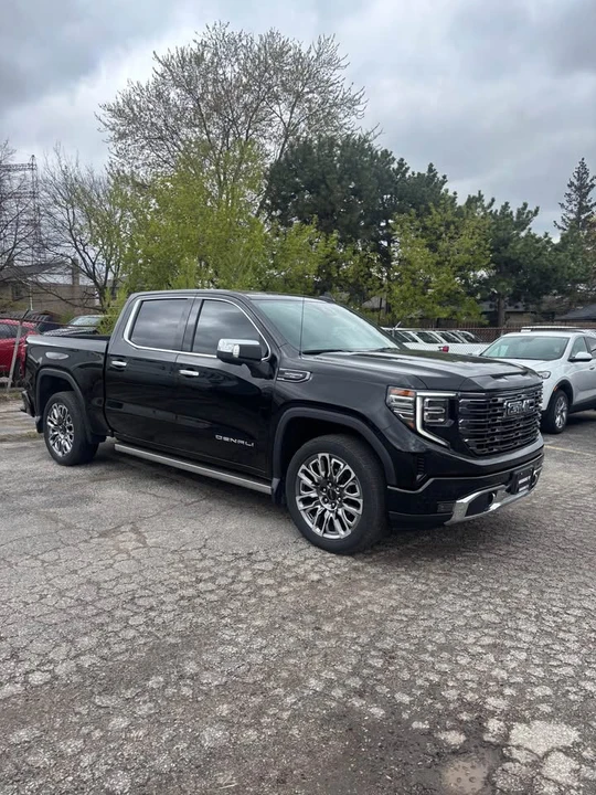 2025 GMC Sierra 5th Gen - Image 3 of 16