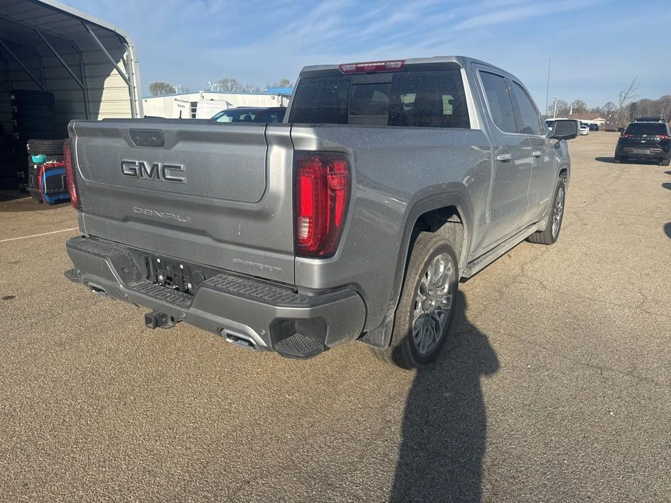 2025 GMC Sierra 5th Gen - Image 3 of 7