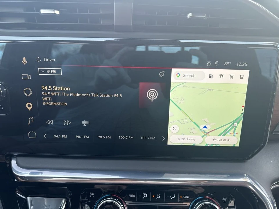 2025 GMC Sierra 5th Gen - Image 20 of 21