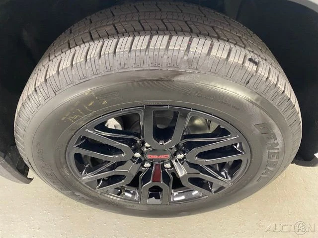 2025 GMC Sierra 5th Gen - Image 4 of 12