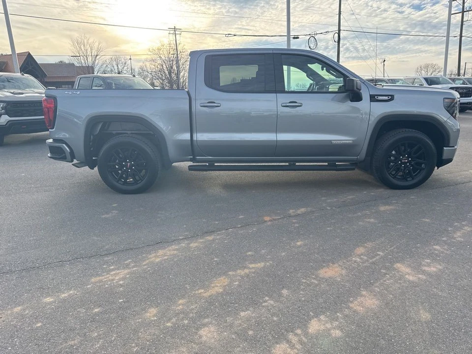 2025 GMC Sierra 5th Gen - Image 6 of 12