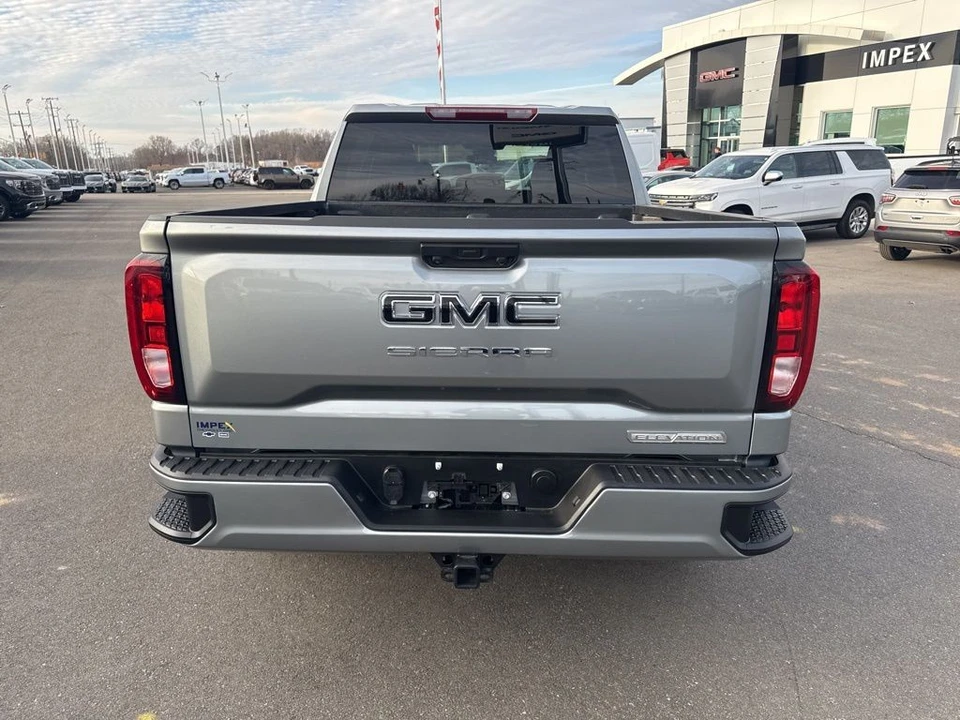 2025 GMC Sierra 5th Gen - Image 4 of 12