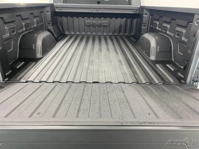 2025 GMC Sierra 5th Gen - Image 9 of 12