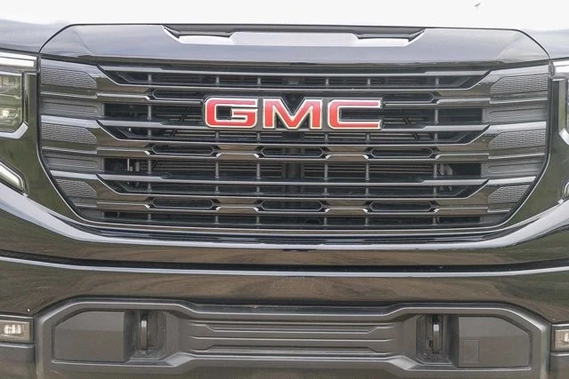 2025 GMC Sierra 5th Gen - Image 7 of 12