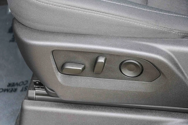 2025 GMC Sierra 5th Gen - Image 20 of 21