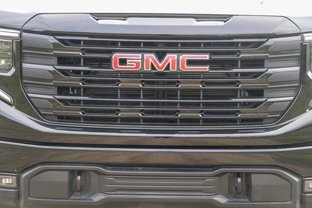 2025 GMC Sierra 5th Gen - Image 7 of 12