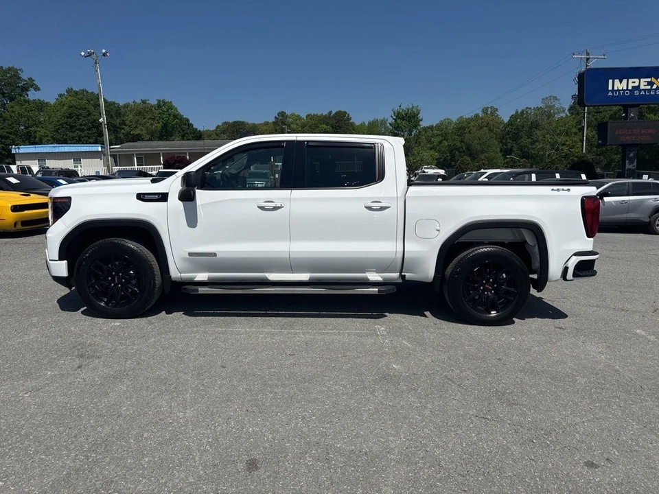 2025 GMC Sierra 5th Gen - Image 2 of 21