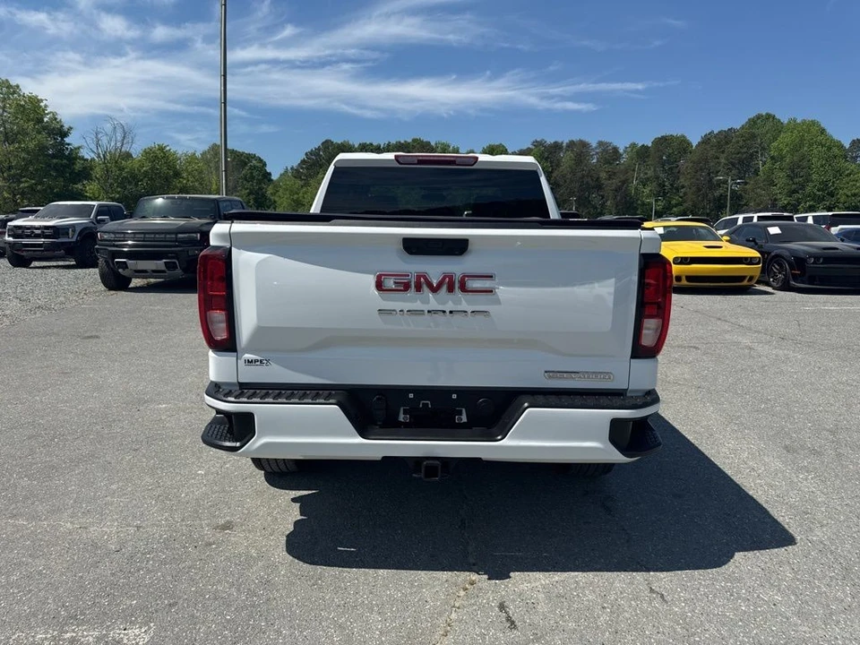 2025 GMC Sierra 5th Gen - Image 4 of 21