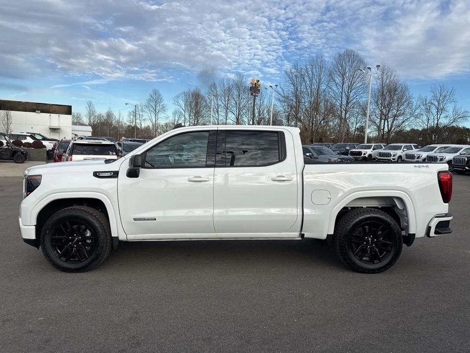2025 GMC Sierra 5th Gen - Image 2 of 21
