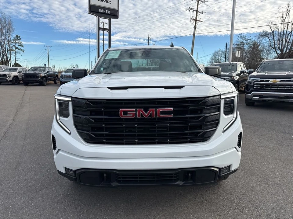 2025 GMC Sierra 5th Gen - Image 8 of 12