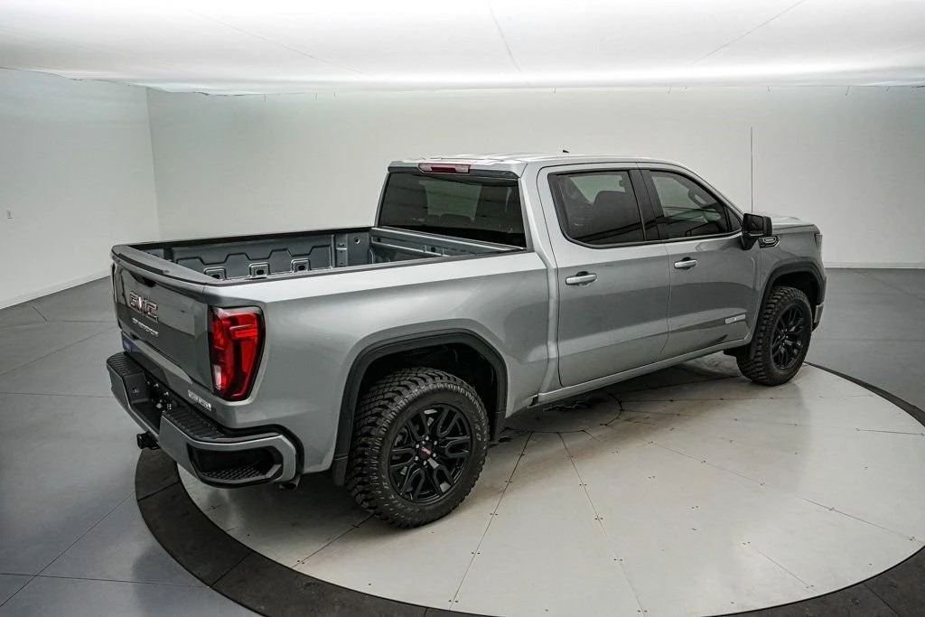 2025 GMC Sierra 5th Gen - Image 5 of 21