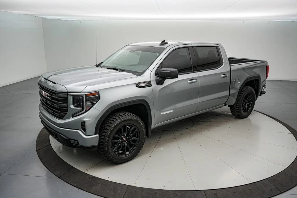 2025 GMC Sierra 5th Gen - Image 10 of 21