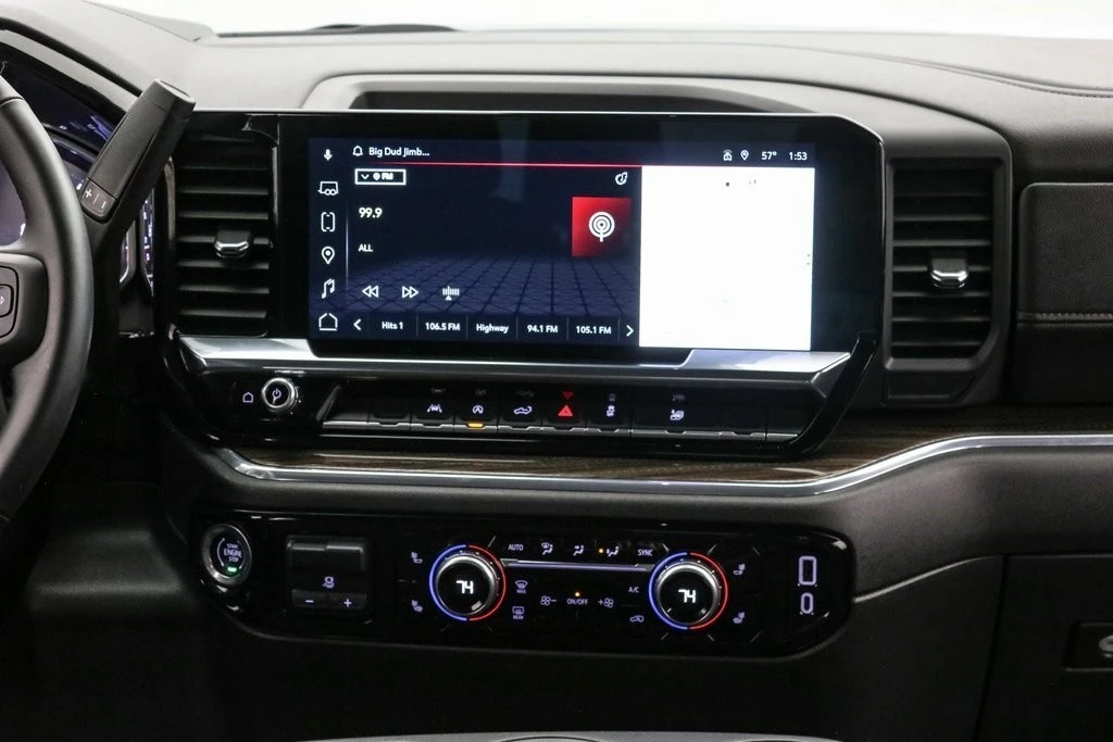 2025 GMC Sierra 5th Gen - Image 17 of 21