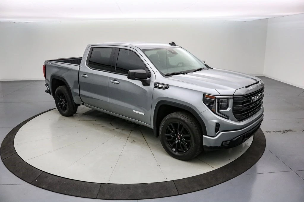 2025 GMC Sierra 5th Gen - Image 2 of 21