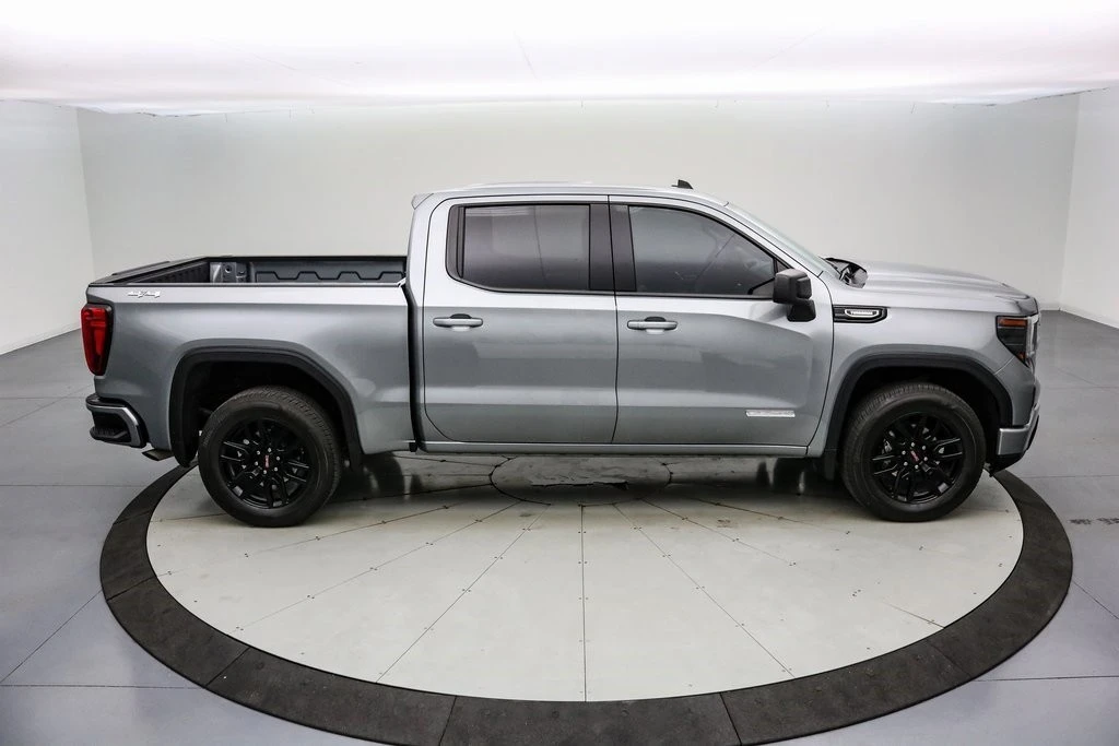 2025 GMC Sierra 5th Gen - Image 4 of 21