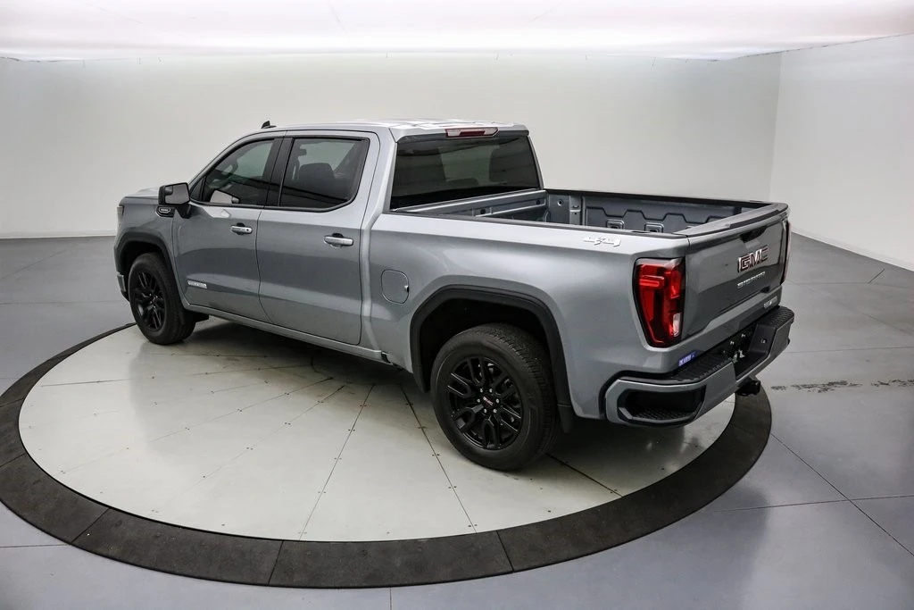 2025 GMC Sierra 5th Gen - Image 8 of 21