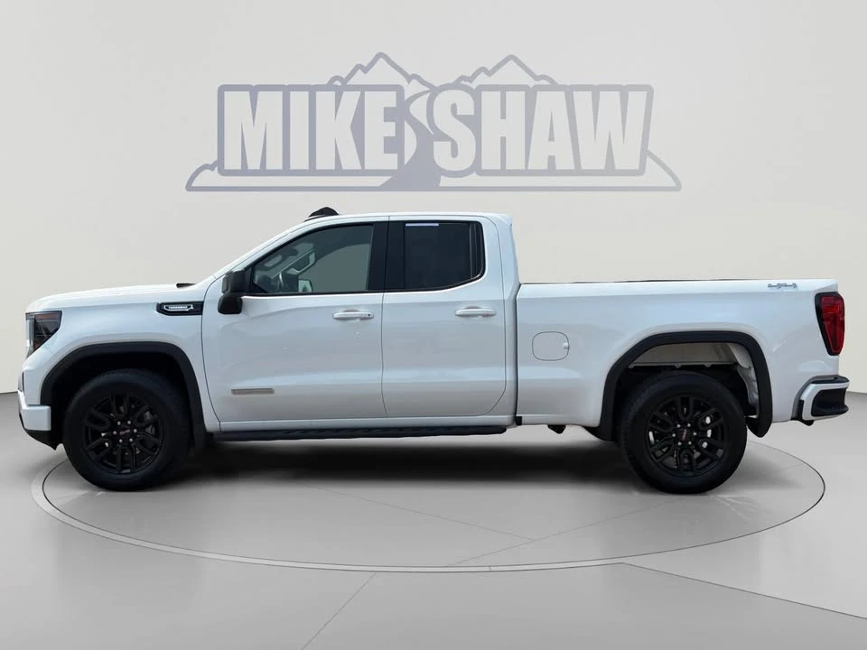 2025 GMC Sierra 5th Gen - Image 7 of 12