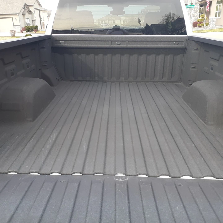 2025 GMC Sierra 5th Gen - Image 18 of 19