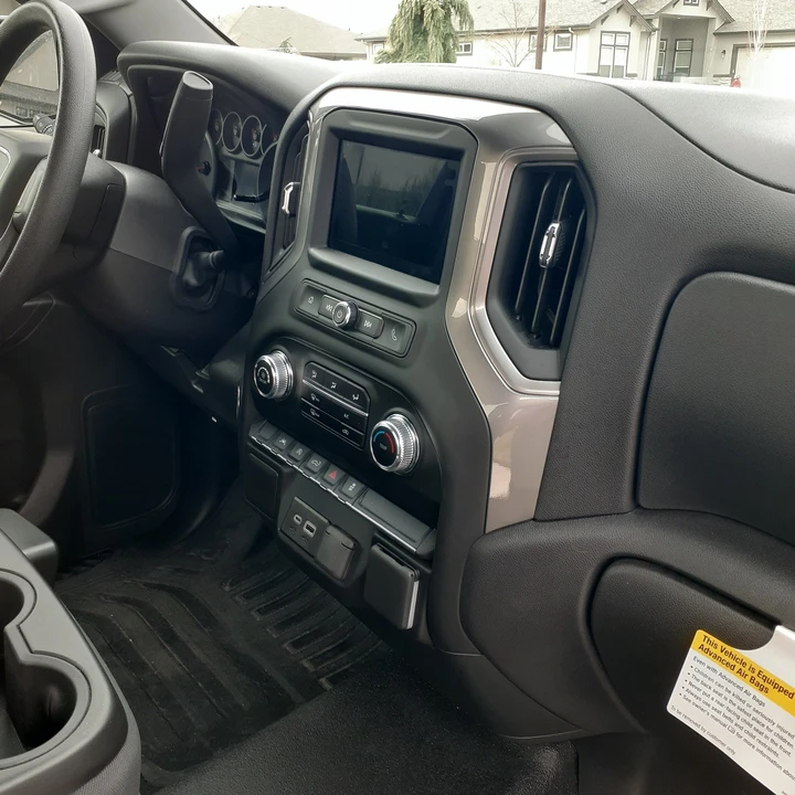 2025 GMC Sierra 5th Gen - Image 13 of 19